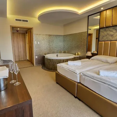 Park Szálloda 3*