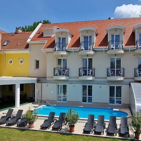 Park 3* Szilvásvárad